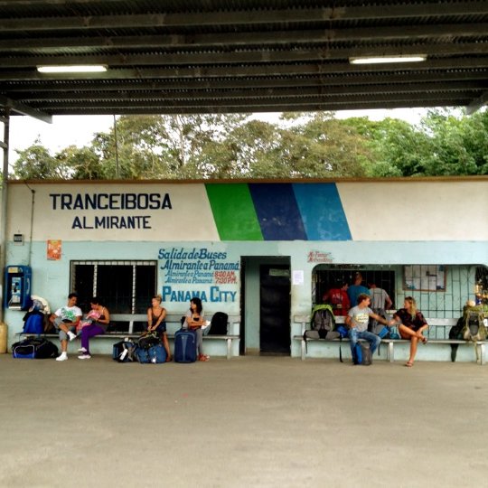 Terminal de transporte de Tranceibosa en Almirante
